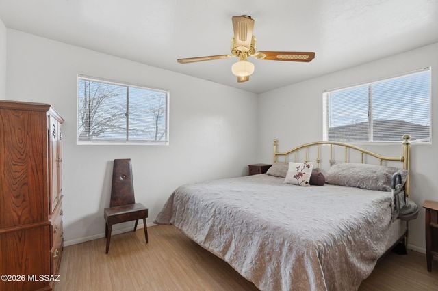 3890 E Defiance Street, Oracle, AZ 85623