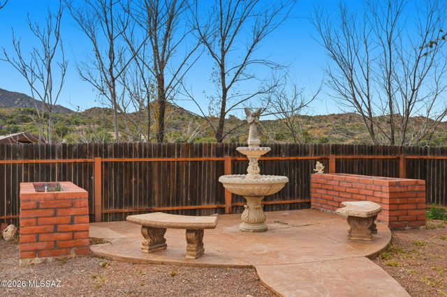 3890 E Defiance Street, Oracle, AZ 85623