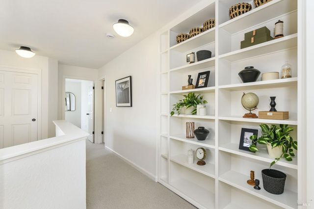 493 Fieldstone Dr, Novato, CA 94945