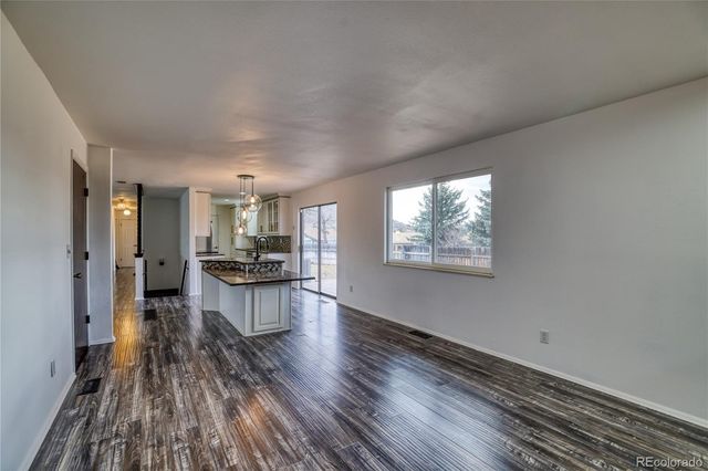 949 Mountain View Drive, Castle Rock, CO 80104