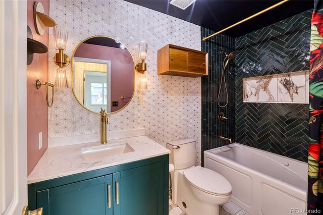 949 Mountain View Drive, Castle Rock, CO 80104