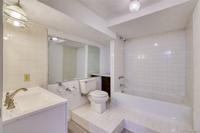 949 Mountain View Drive, Castle Rock, CO 80104