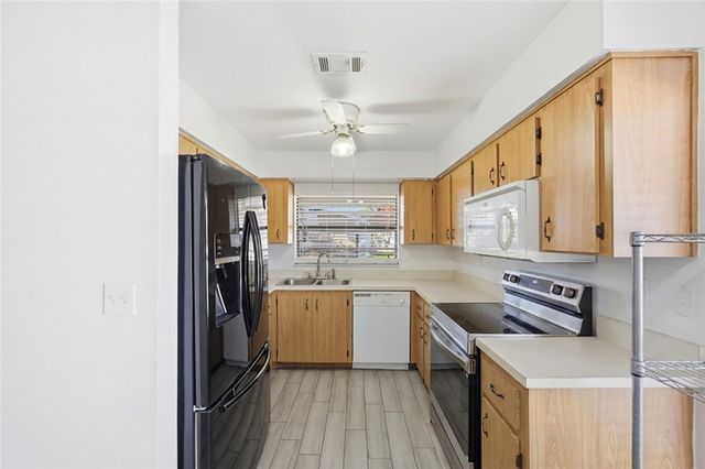 604 HERALDO COURT, Kissimmee, FL 34758