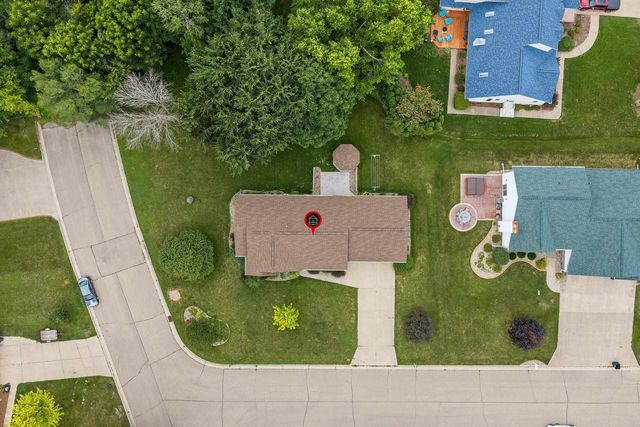 1525 PARKVIEW DRIVE, New London, WI 54961