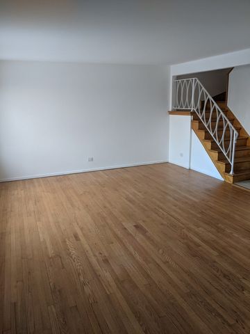 822 Skokie Boulevard E, Wilmette, IL 60091