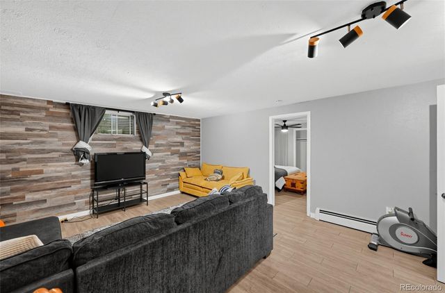 2288 S Sherman Street, Denver, CO 80210