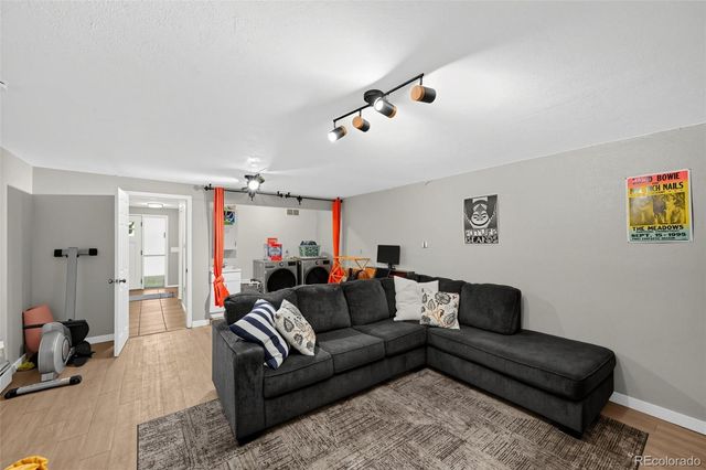 2288 S Sherman Street, Denver, CO 80210