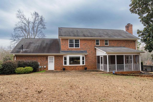 410 Thornhill Drive, Spartanburg, SC 29301