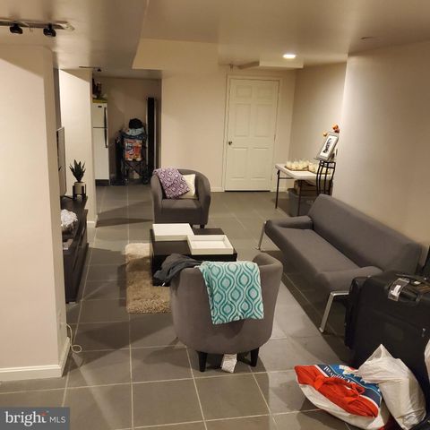 7404 DRYDEN PL, Clinton, MD 20735