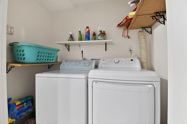 7404 DRYDEN PL, Clinton, MD 20735