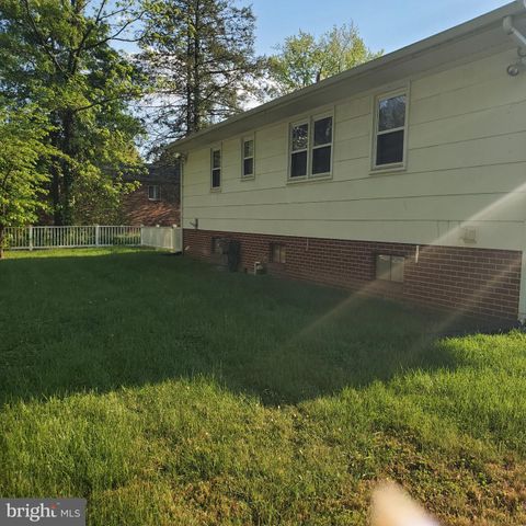 7404 DRYDEN PL, Clinton, MD 20735