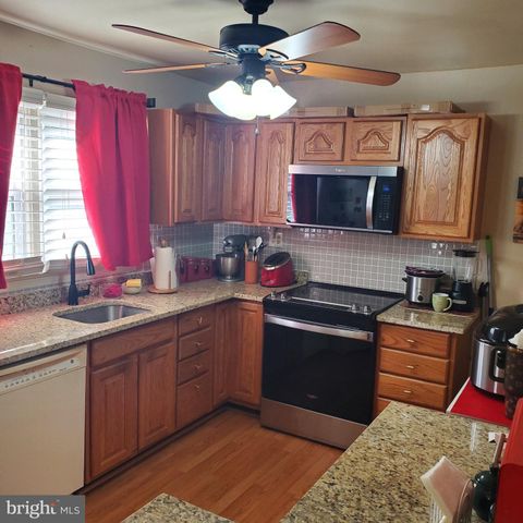 7404 DRYDEN PL, Clinton, MD 20735