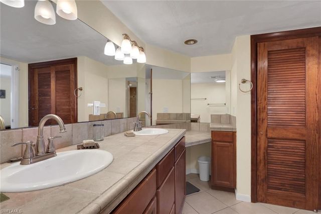 1400 Blue Point AVE 208, Naples, FL 34102