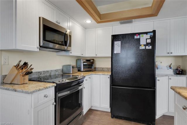 1400 Blue Point AVE 208, Naples, FL 34102