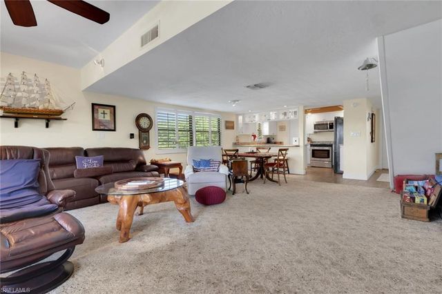 1400 Blue Point AVE 208, Naples, FL 34102