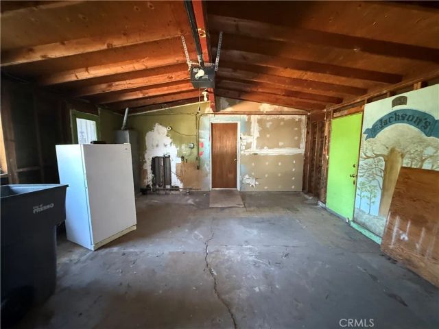 1152 E Drummond, Fresno, CA 93706
