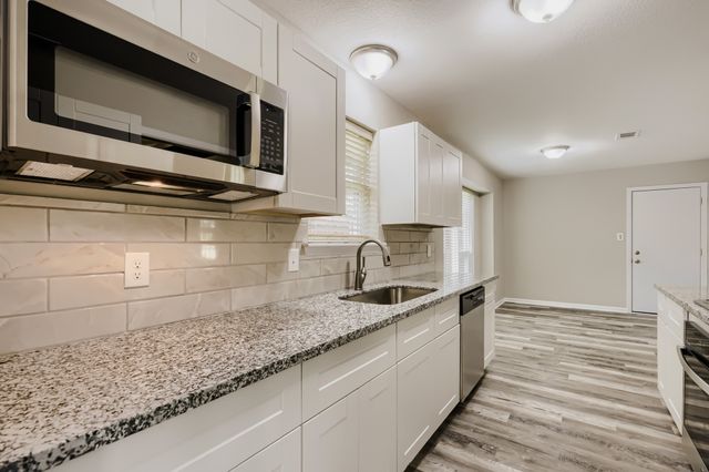 6946 Hunnicut Place, Dallas, TX 75227