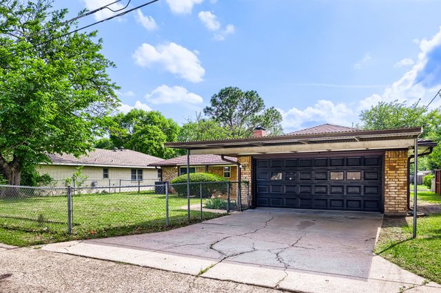 6946 Hunnicut Place, Dallas, TX 75227