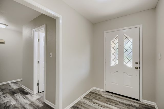 6946 Hunnicut Place, Dallas, TX 75227