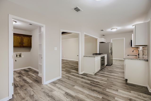 6946 Hunnicut Place, Dallas, TX 75227