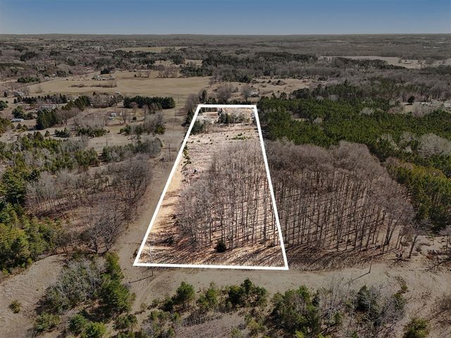 619 S Amber Road, Scottville, MI 49454