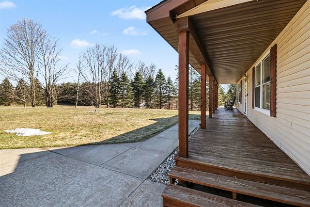 619 S Amber Road, Scottville, MI 49454