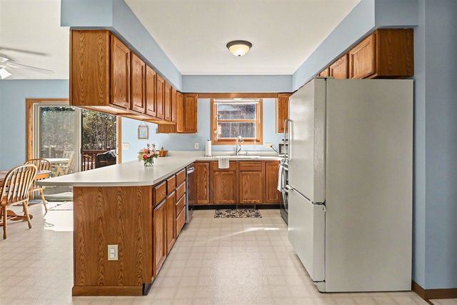 619 S Amber Road, Scottville, MI 49454