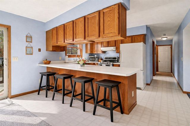 619 S Amber Road, Scottville, MI 49454