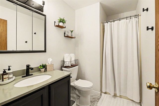 619 S Amber Road, Scottville, MI 49454