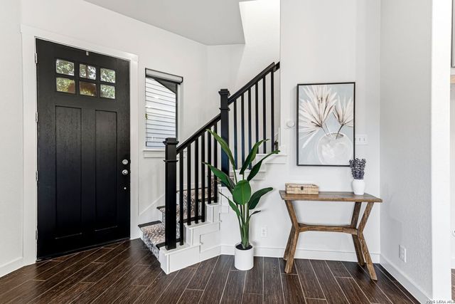 7914 ROANOKE RUN, San Antonio, TX 78240