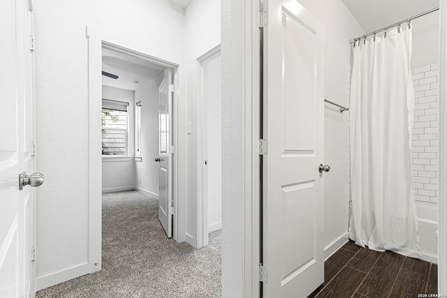 7914 ROANOKE RUN, San Antonio, TX 78240