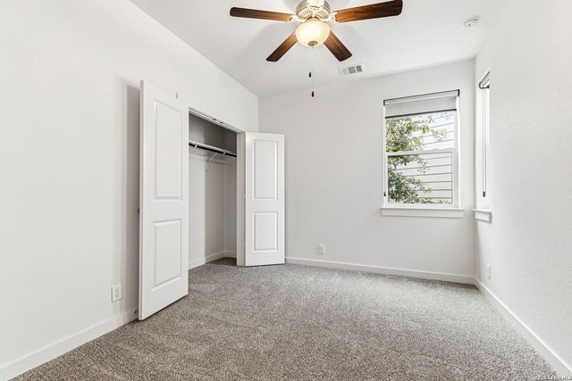 7914 ROANOKE RUN, San Antonio, TX 78240