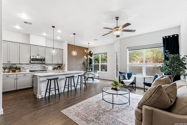 7914 ROANOKE RUN, San Antonio, TX 78240