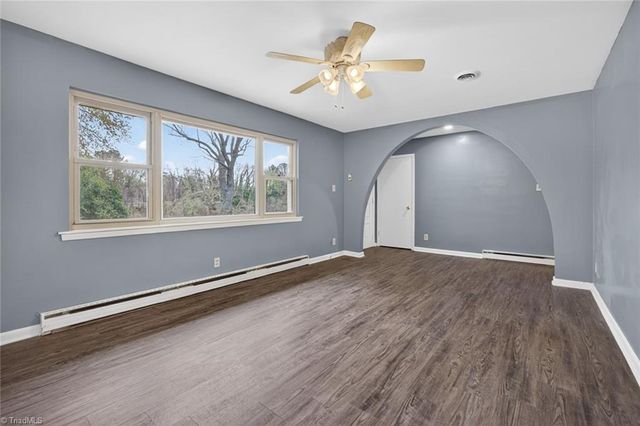 113 Green Valley Road, Greensboro, NC 27408