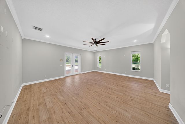 8686 Andrews Avenue, Fort Pierce, FL 34945