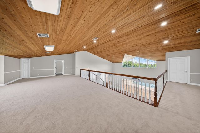 8686 Andrews Avenue, Fort Pierce, FL 34945