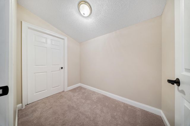 8686 Andrews Avenue, Fort Pierce, FL 34945
