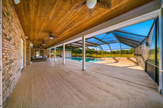 8686 Andrews Avenue, Fort Pierce, FL 34945