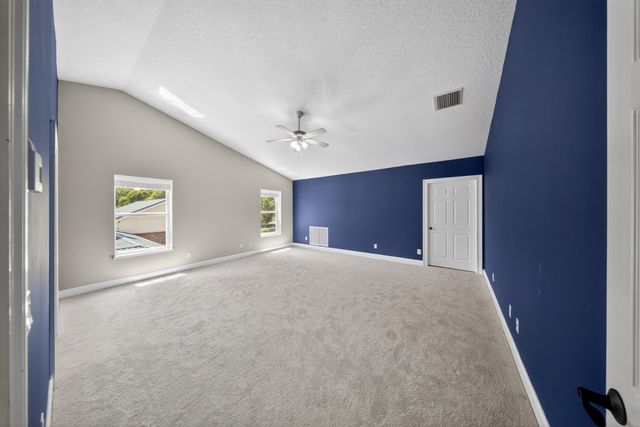 8686 Andrews Avenue, Fort Pierce, FL 34945
