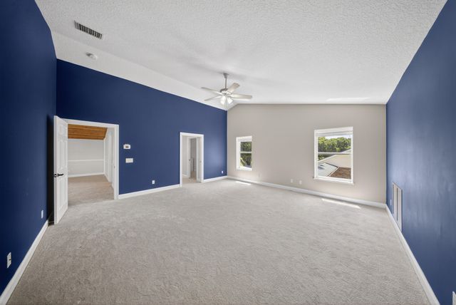 8686 Andrews Avenue, Fort Pierce, FL 34945