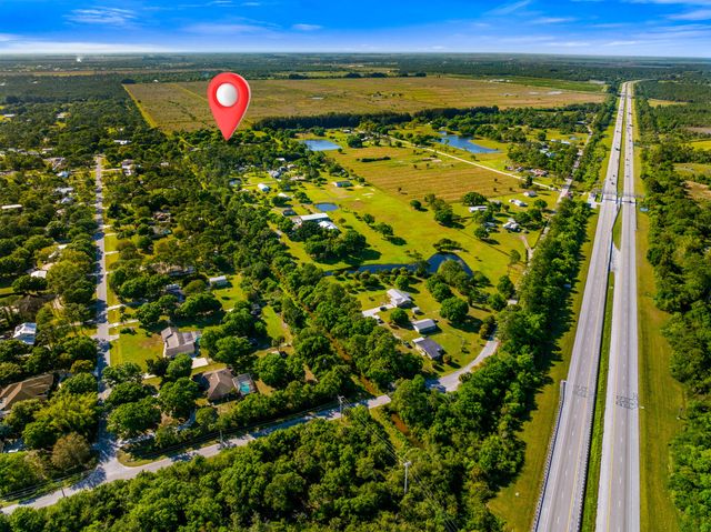 8686 Andrews Avenue, Fort Pierce, FL 34945