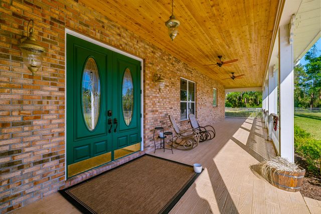 8686 Andrews Avenue, Fort Pierce, FL 34945