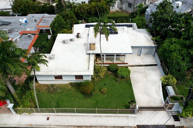 . J STREET 3, Guaynabo, PR 00966