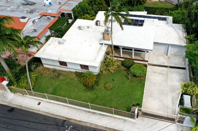 . J STREET 3, Guaynabo, PR 00966