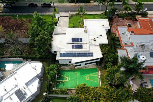 . J STREET 3, Guaynabo, PR 00966