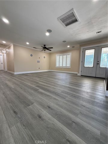 18560 Haines, Perris, CA 92570