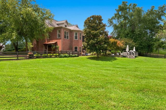 3026 Trotters Ln, Franklin, TN 37067
