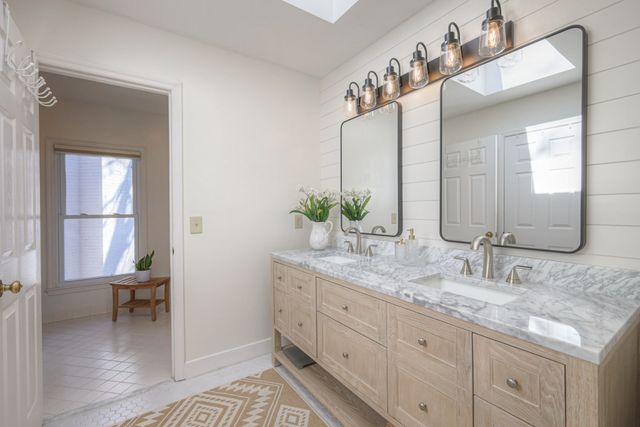 1905 Liberty Sq, Nashville, TN 37215