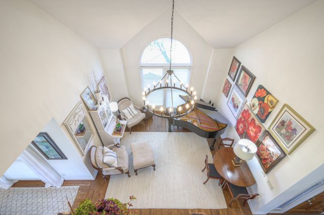 1905 Liberty Sq, Nashville, TN 37215