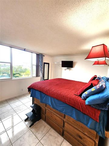 4400 Hillcrest Drive 404, Hollywood, FL 33021